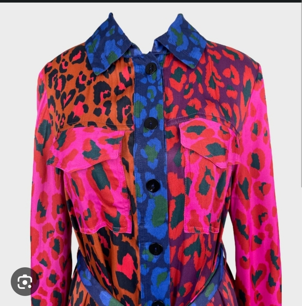 FARM Rio Vibrant Leopard Long Sleeve Dress - Picture 3 of 5